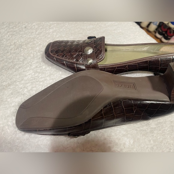 Unisa heel 🌙 - Picture 6 of 10